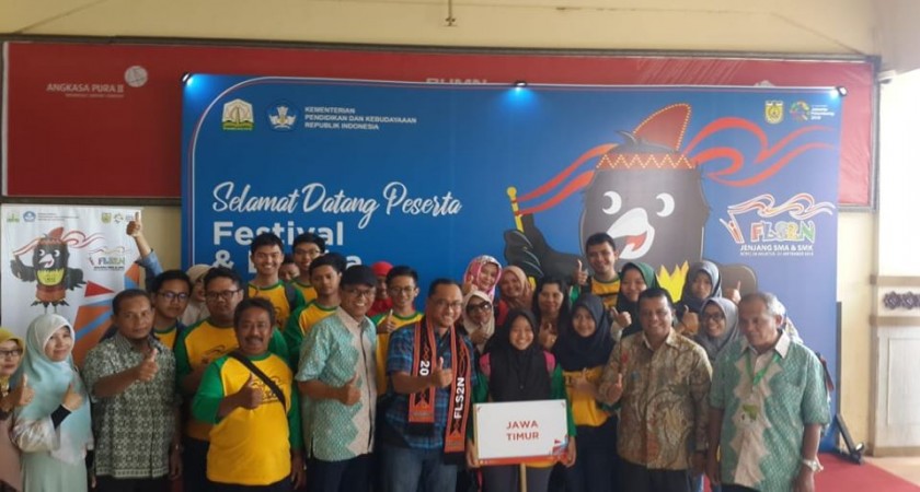 SMA Negeri 1 Pulung mewakili Provinsi Jawa Timur Lomba Kriya FLS2N di Aceh 2018